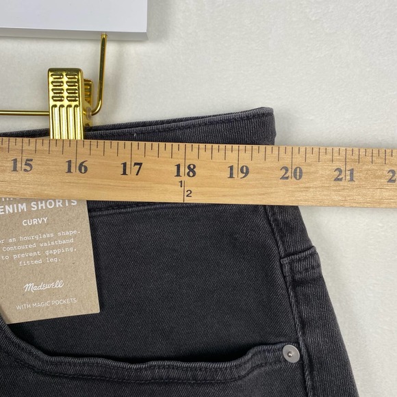 NWT Madewell Women's Size 18W Black High Rise‎ Denim Shorts Cuffed Hem Casual - Picture 3 of 12